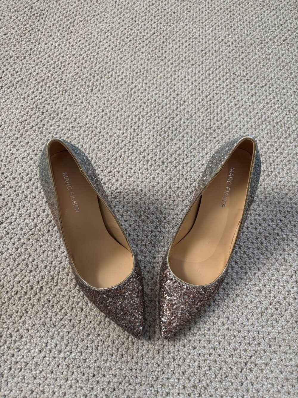 Marc Fisher Garicky pointed-toe Pumps, Pink/Silver Ombre Design, Size 7 - Picture 4 of 12
